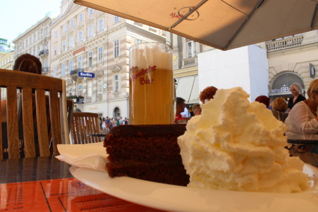 Sachertorte und Bier